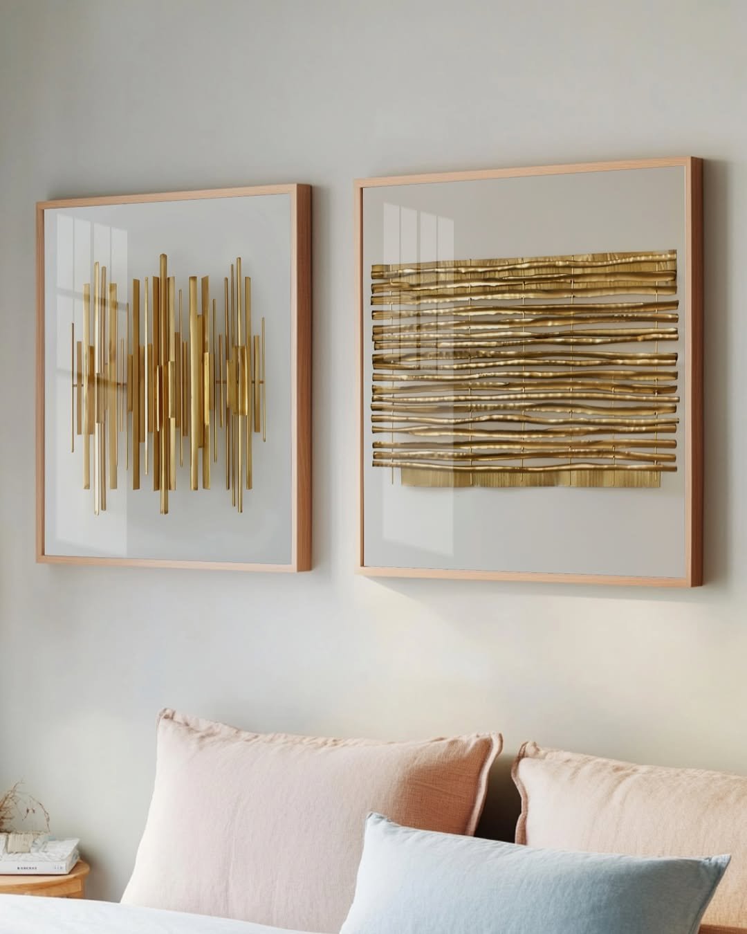 Quadro Decorativo Abstrato Dourado: Luxo e Movimento